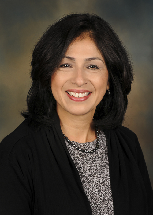 Photograph of Representative  Elizabeth "Lisa" Hernandez (D)